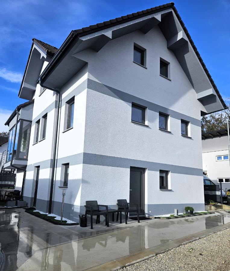 Apartmaji Stars Mavcice Extérieur photo