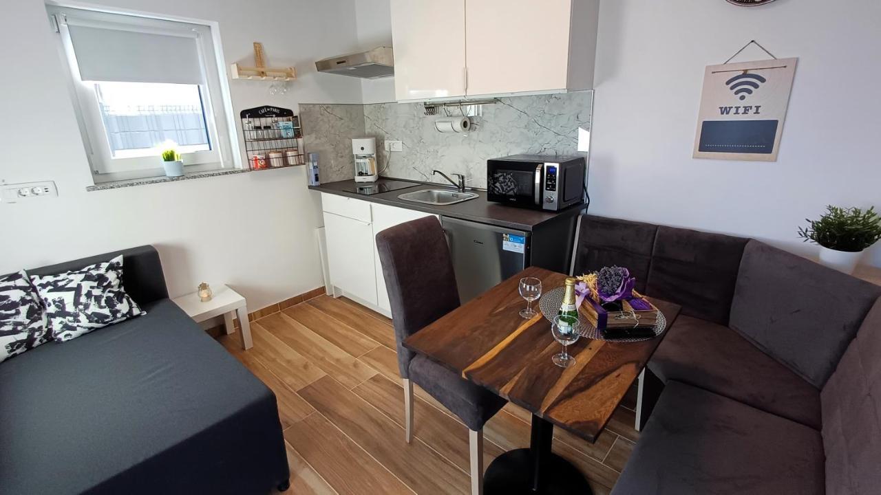 Apartmaji Stars Mavcice Extérieur photo